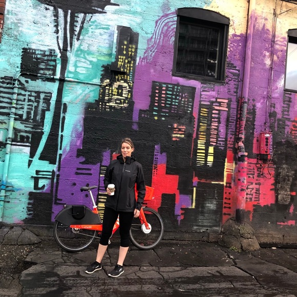 Meet your Posher, Erin - Picture 9 of 9